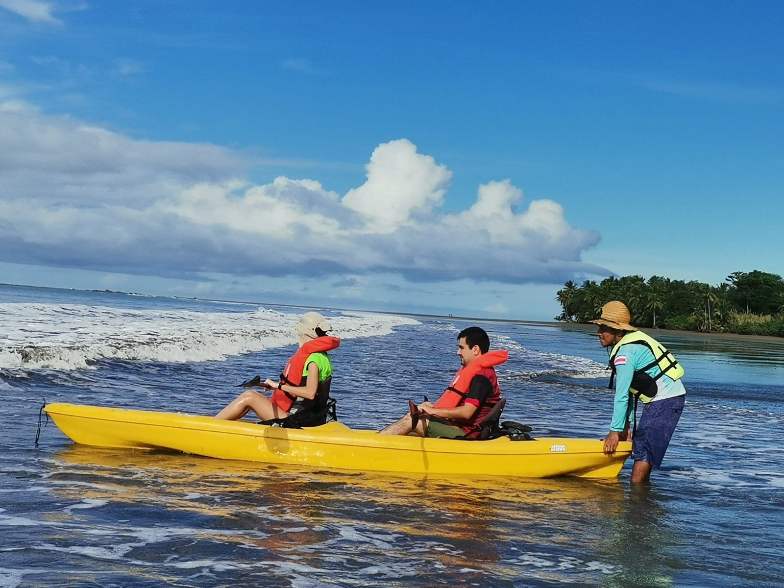 Sea kayaking along the tropical coast near Uvita